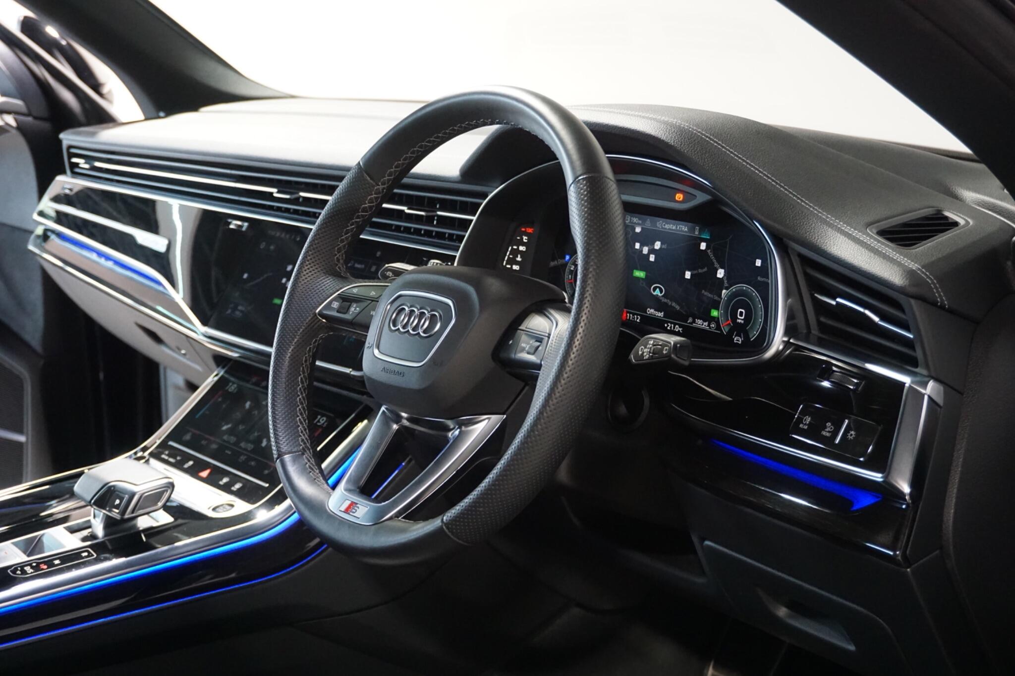 Audi Q8 3.0 TFSI V6 55 Black Edition SUV 5dr Petrol Tiptronic quattro Euro 6 (s/s) (340 ps)